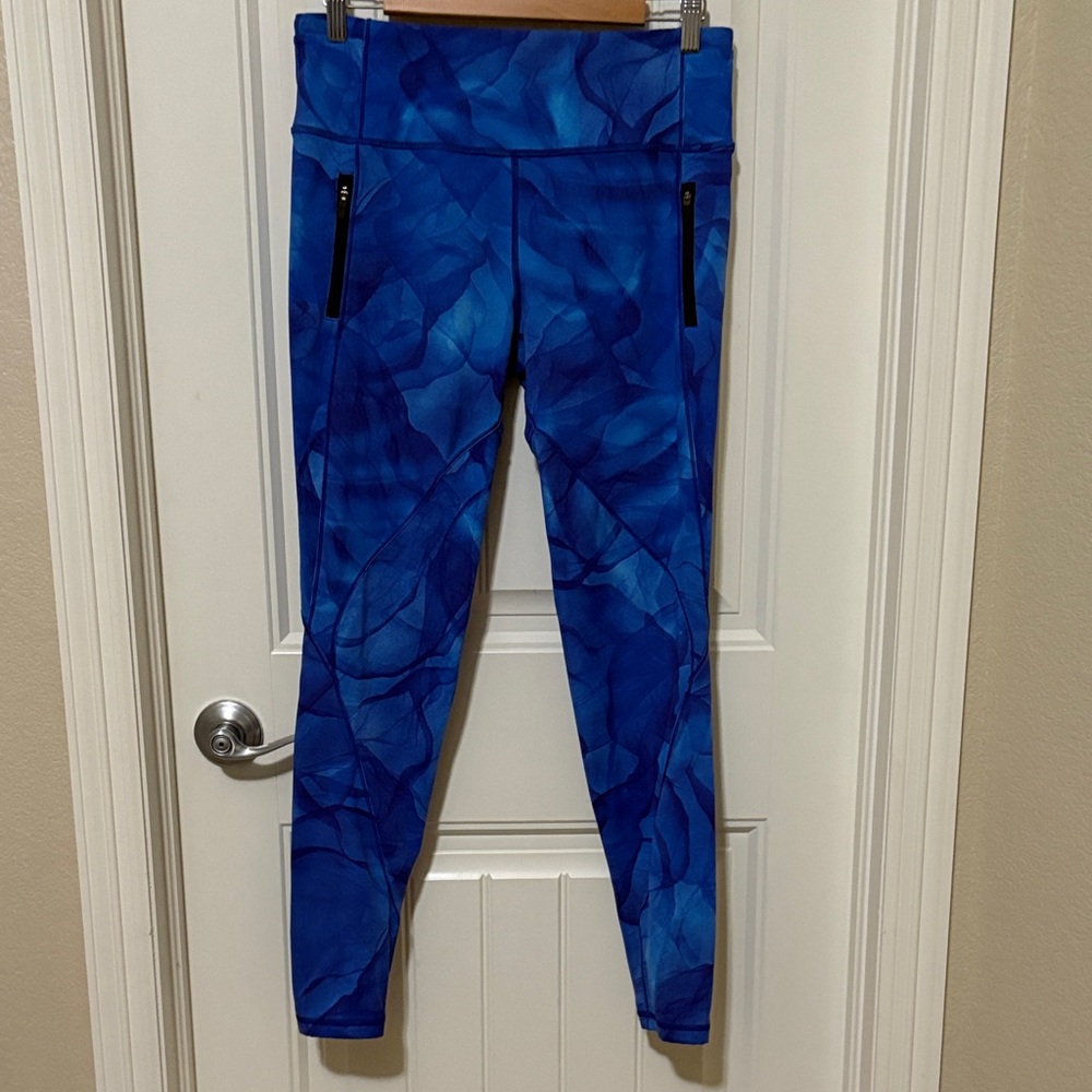 Lululemon Run‎ It Out Blue Watercolor Patterned Leggings